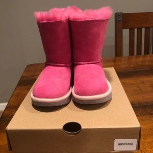 Ugg for kids size 9